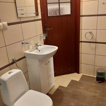 Onyks Проживання в сім'ї