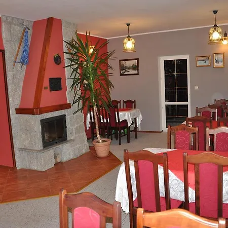 Onyks * Шклярська Поремба